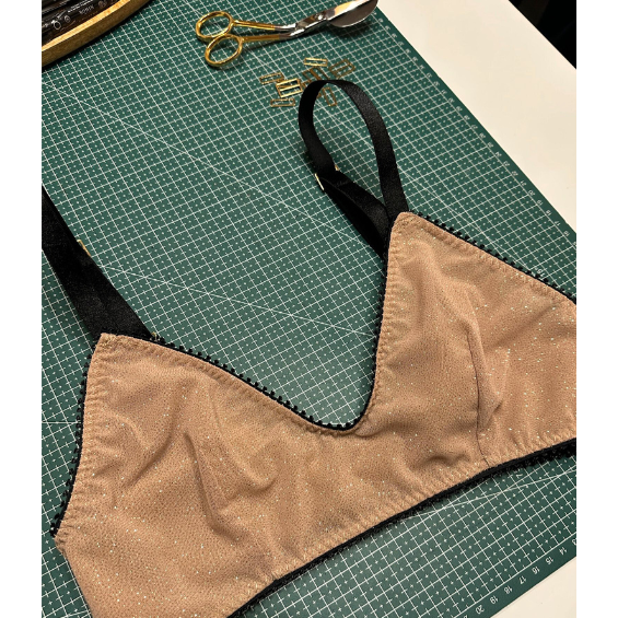 Je couds ma brassière - JEUDI 29 JANVIER