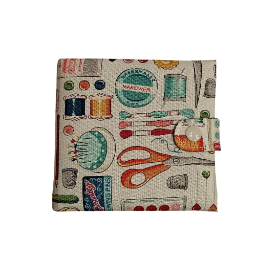 Kit accessoires de couture : aiguilles, épingles et ciseaux de couture